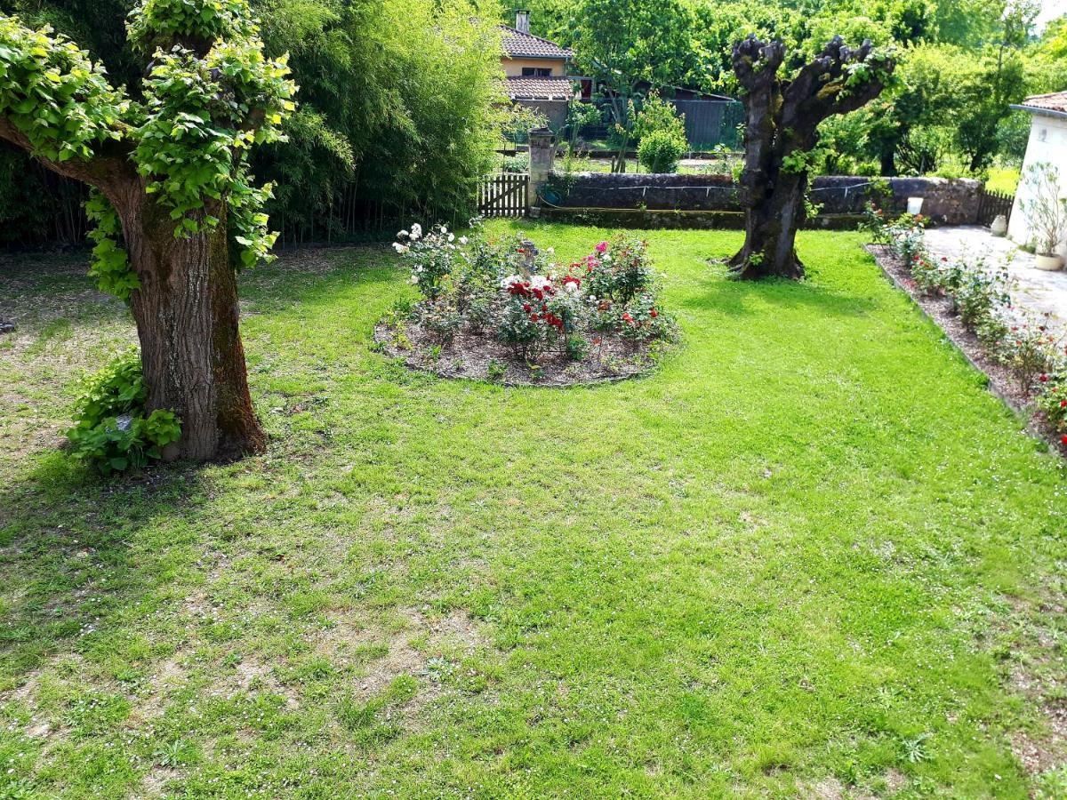 Domaine De Garat Bed & Breakfast Floirac  Exterior photo